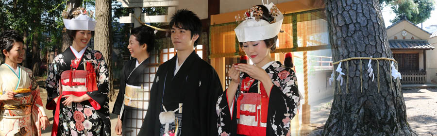 写真:下高井戸八幡神社での和装結婚式の様子